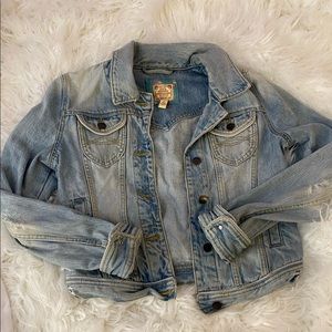 Abercrombie & Fitch denim jacket